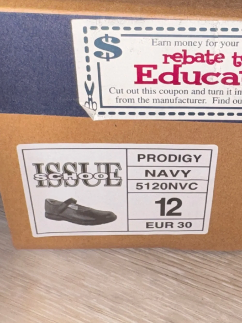 School Issue simple mary
